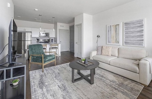 Longmont Apartment | Landing at Union Pointe - 1 Bedroom in Downtown Longmont