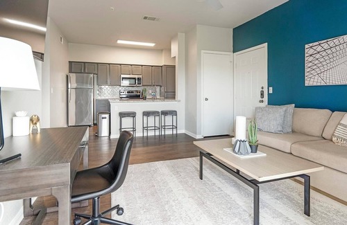San Antonio Apartment | Landing | Beautiful 2BD, Pool, Clubhouse