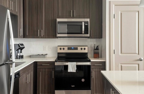 Pflugerville Apartment | Landing | Beautiful 1BD, Courtyard, Clubhouse