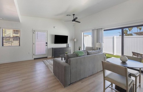 North Mountain Apartment | Landing | Chic 1BD, Game Room, Gym