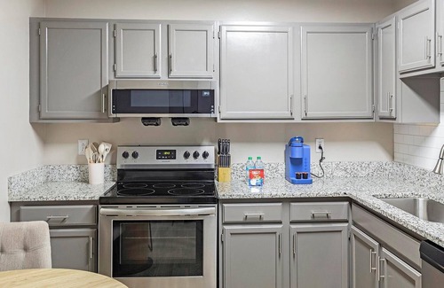 Huntsville Apartment | Landing | Chic 1BD, Pool, Clubhouse
