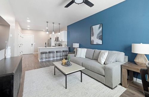 Goodyear Apartment | Landing | Chic 2BD, Clubhouse