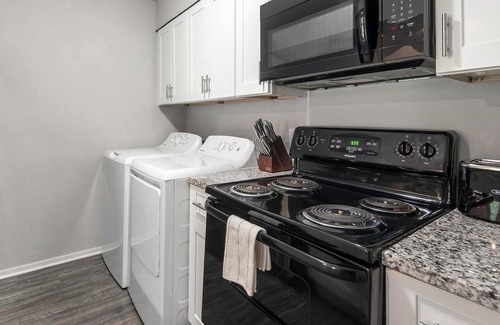 Cordova Apartment | Landing | Chic 2BD, Game Room, Clubhouse