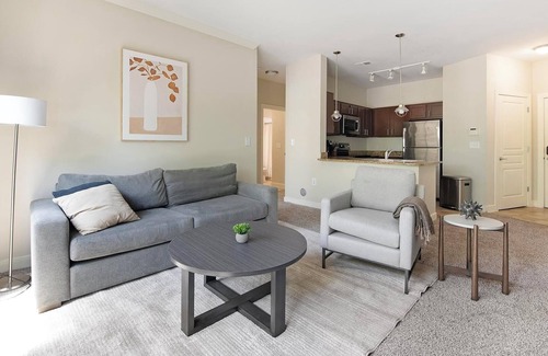 Chillum Apartment | Landing | Chic 2BD, Gym, Clubhouse