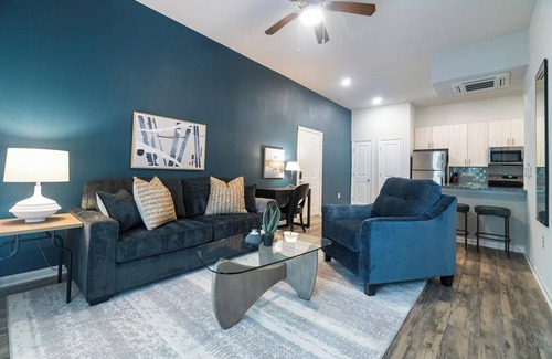 Charlotte Apartment | Landing | Incredible 1BD, Gym, Clubhouse