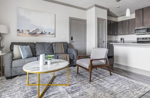 Manor Apartment | Landing | Incredible 1BD, Pool, Courtyard