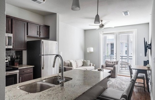 Buda Apartment | Landing | Incredible 1BD, Pool, Clubhouse