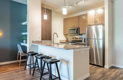 Woodburn Apartment | Landing | Incredible 1BD, Gym, Pool