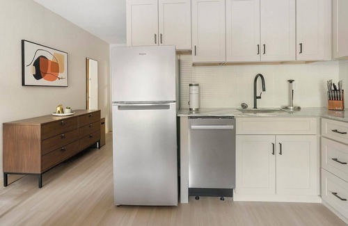 Northeast Raleigh Apartment | Landing | Incredible Studio, Pool, Gym