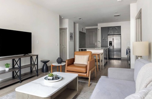 McKinney Apartment | Landing | Modern 2BD, Pool, Gym