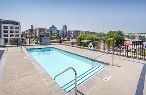 Durham Apartment | Landing | Modern Studio, Gym, Rooftop Lounge