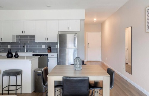 Townsite Apartment | Landing | Spectacular 1BD, Pool, Rooftop Lounge
