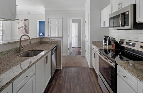 Summerville Apartment | Landing | Stunning 1BD, Gym