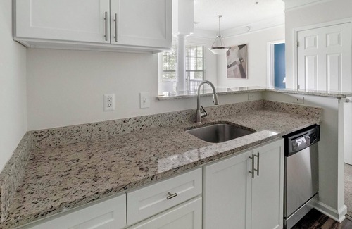 Summerville Apartment | Landing | Stunning 1BD, Gym