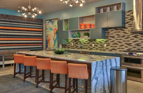 Spring Apartment | Landing | Stunning 1BD, Clubhouse, Courtyard