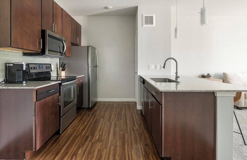 Austin Apartment | Landing | Stunning 1BD, Gym, Clubhouse