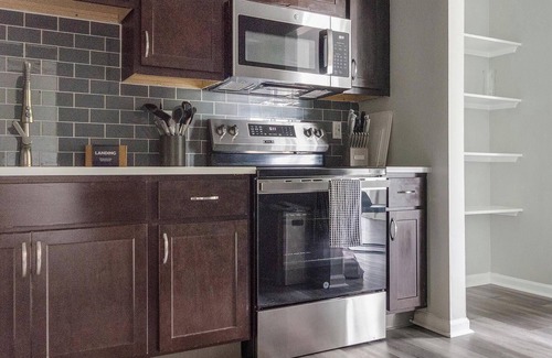 Indianapolis Apartment | Landing | Stunning 2BD, Game Room, Gym