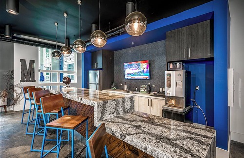 University District Apartment | Landing | Stunning 2BD, Game Room, Clubhouse