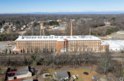 Greenville Apartment | Landing | Stunning 2BD, Yoga Studio, Gym