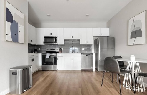 Townsite Apartment | Landing | Stunning 2BD, Pool, Rooftop Lounge