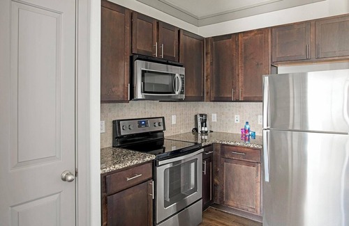 Northeast Carrollton Apartment | Landing | Stunning 3BD, Pool, Clubhouse