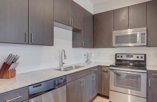 Terrell Heights Apartment | Landing | Stylish 2BD, Yoga Studio, Courtyard