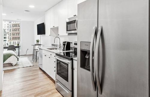 Greektown Historic District Apartment | Landing | Stylish Studio, Clubhouse, Gym