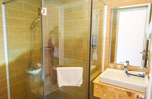 Moc Hoa Hotel | Lang Noi Tan Lap Hotel