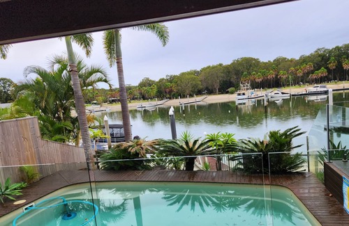 Gold Coast House | "Lani" on South Stradbroke