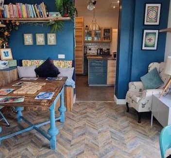 Redruth House | Lansdowne Simply Stay