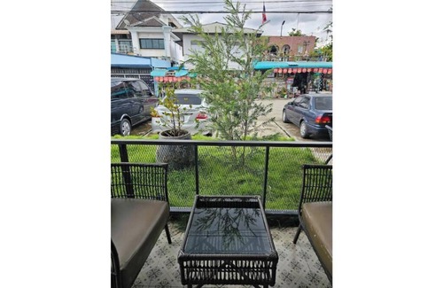 Thung Song Hong Apartment | Lantern Suites DMK Airport with Maid Service