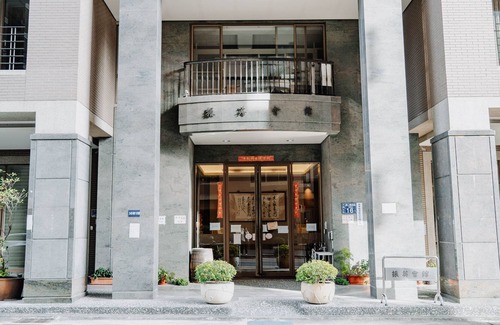 North District House | LAR Suite