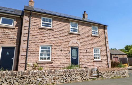 King's Meaburn House | Larch House