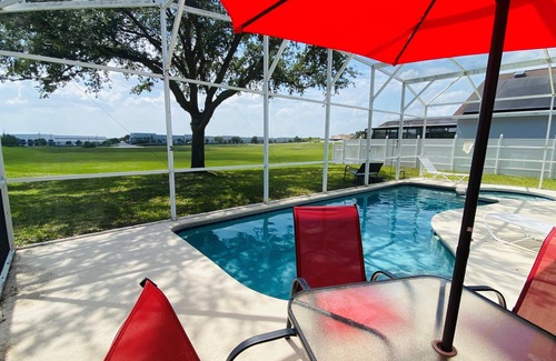Sunset Ridge House | Large 4 Bed Home On Gated Community