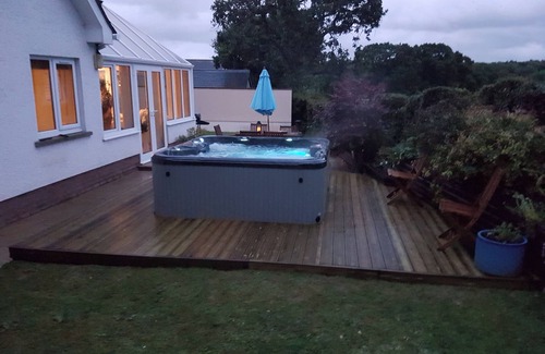 Cardigan House | Large and spacious modern house with heavenly hot tub close to stunning beaches