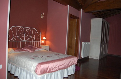 Parres Cottage | Large apartment in pretty village near Cangas de Onis and Picos de Europa