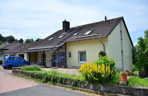 Niedenstein Apartment | Large apartment near documenta city of Kassel (Niedenstein)