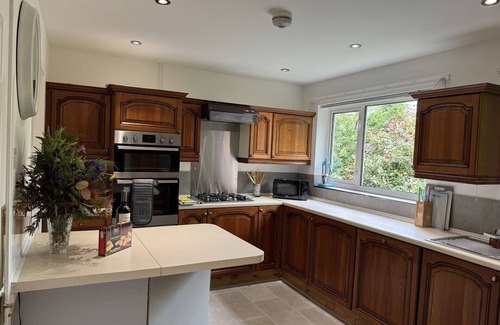 Framwellgate Moor House | Large beautiful bungalow nested in 1/2 acre of mature gardens near Durham city