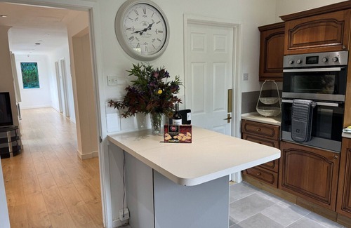 Framwellgate Moor House | Large beautiful bungalow nested in 1/2 acre of mature gardens near Durham city