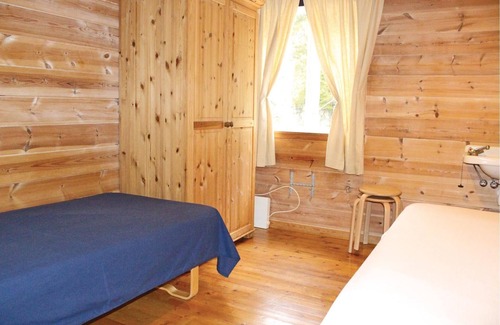 Fusa Apartment | Large boathouse with three vacation apartments (N19683, N19684, N19685).
