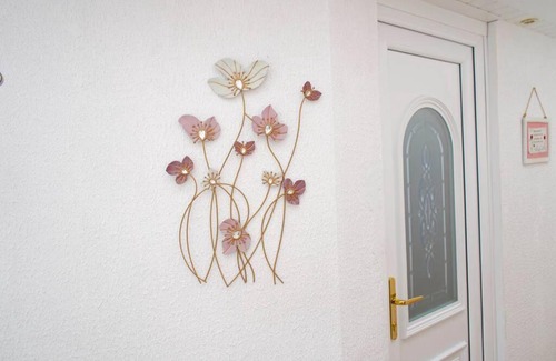 Smethwick House | Large & Comfy House in Birmingham, 4 Bedroom,Secured Free parking ,Free wifi