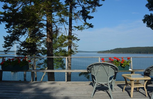 Seal Cove House | Large, Comfy Ocean Front home minutes from Acadia National Park!