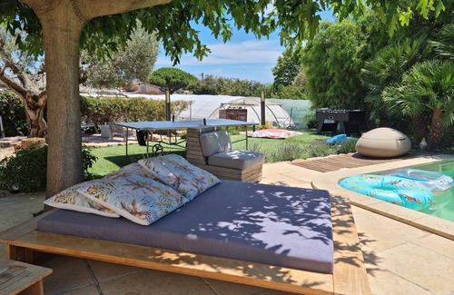 Ollioules Villa | Large country house with swimming pool, SPA, terrace, garden, WIFI access 5 min from Sanary