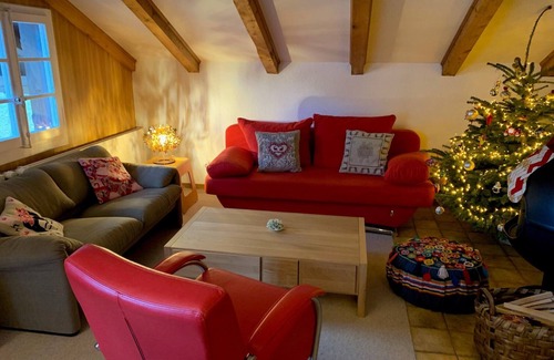 Lenk Apartment | Large cozy apartment in center Lenk