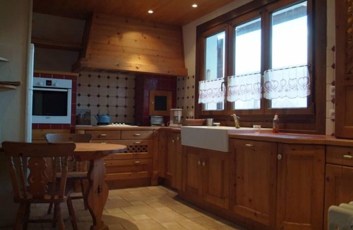Doussard House | Large duplex 3 km from Lake Annecy