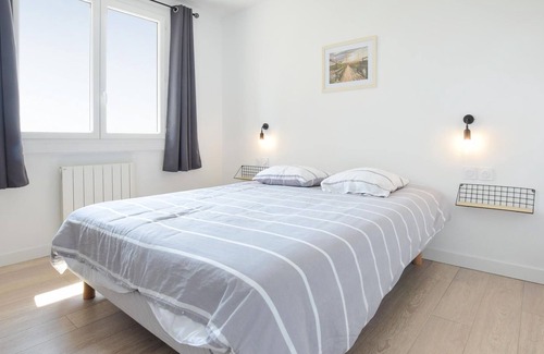 Hardinvast House | Large family friendly cottage with private garden.