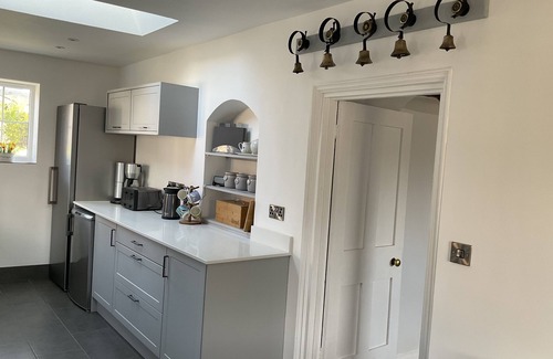 Bacton House | Large family house with private indoor heated pool in walking distance to beach.
