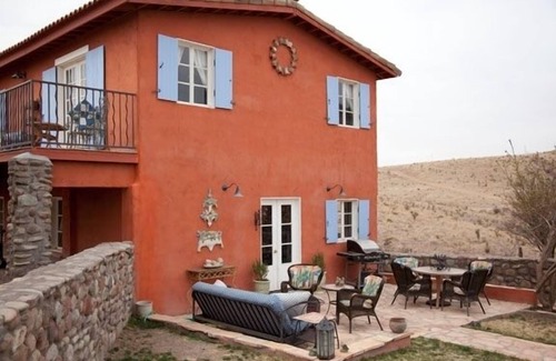 Fort Davis Cottage | Large guesthouse withpool/spa, 360 degrees mountain views, horses welcome