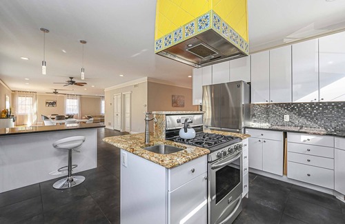 Hampton Bays House | Large Hamptons Summer House