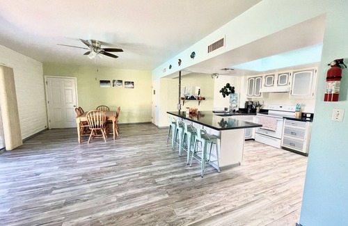 Catalina Village House | Large home/pool near the Catelina Foothills